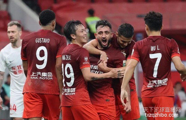 武磊2射1传古斯塔沃双响 海港两送大礼5-2亚泰 